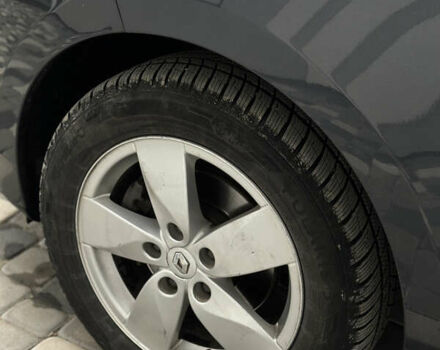 Серый Рено Меган, объемом двигателя 1.5 л и пробегом 215 тыс. км за 6800 $, фото 12 на Automoto.ua