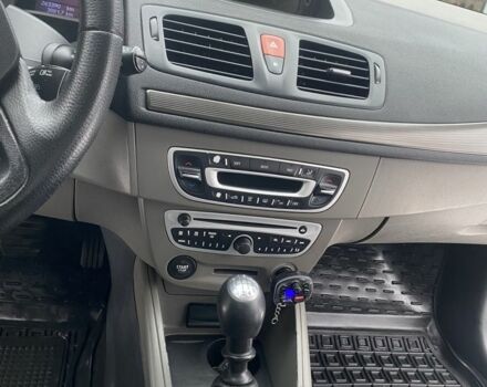 Сірий Рено Меган, об'ємом двигуна 1.5 л та пробігом 236 тис. км за 6800 $, фото 9 на Automoto.ua