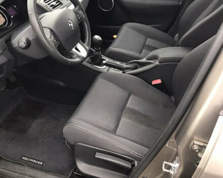 Сірий Рено Меган, об'ємом двигуна 1.46 л та пробігом 251 тис. км за 7300 $, фото 12 на Automoto.ua