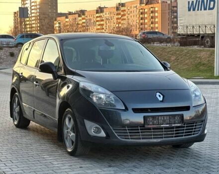 Серый Рено Меган, объемом двигателя 1.4 л и пробегом 189 тыс. км за 3999 $, фото 1 на Automoto.ua