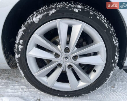 Серый Рено Меган, объемом двигателя 1.6 л и пробегом 225 тыс. км за 7599 $, фото 13 на Automoto.ua