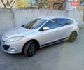 Серый Рено Меган, объемом двигателя 1.6 л и пробегом 242 тыс. км за 6400 $, фото 1 на Automoto.ua