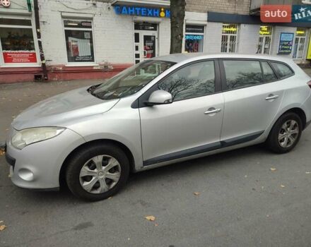 Серый Рено Меган, объемом двигателя 1.6 л и пробегом 210 тыс. км за 6100 $, фото 2 на Automoto.ua