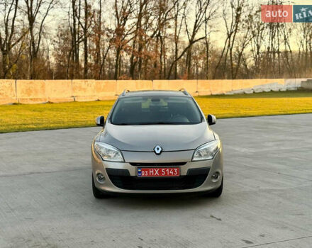 Серый Рено Меган, объемом двигателя 1.4 л и пробегом 193 тыс. км за 6700 $, фото 1 на Automoto.ua