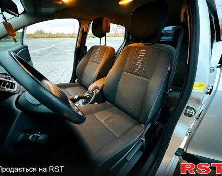 Серый Рено Меган, объемом двигателя 1.5 л и пробегом 345 тыс. км за 6199 $, фото 9 на Automoto.ua