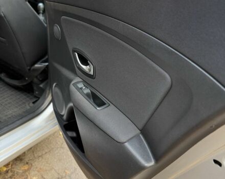 Серый Рено Меган, объемом двигателя 1.5 л и пробегом 280 тыс. км за 6800 $, фото 10 на Automoto.ua