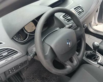 Серый Рено Меган, объемом двигателя 1.6 л и пробегом 221 тыс. км за 6950 $, фото 38 на Automoto.ua