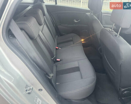 Серый Рено Меган, объемом двигателя 1.6 л и пробегом 250 тыс. км за 5950 $, фото 33 на Automoto.ua