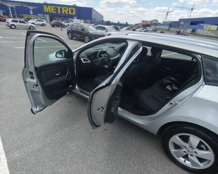 Серый Рено Меган, объемом двигателя 1.46 л и пробегом 298 тыс. км за 6350 $, фото 2 на Automoto.ua