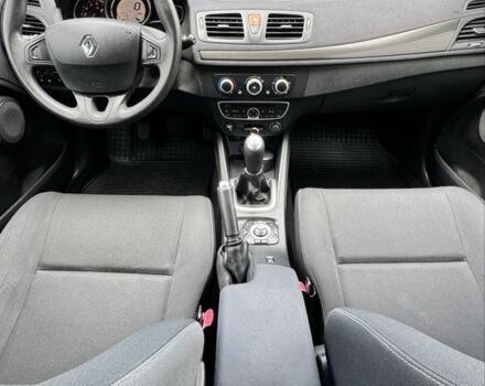 Серый Рено Меган, объемом двигателя 1.6 л и пробегом 190 тыс. км за 7500 $, фото 14 на Automoto.ua