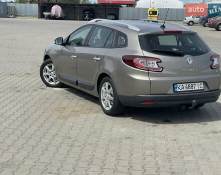Сірий Рено Меган, об'ємом двигуна 1.46 л та пробігом 251 тис. км за 7300 $, фото 5 на Automoto.ua