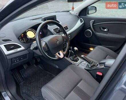 Серый Рено Меган, объемом двигателя 1.5 л и пробегом 269 тыс. км за 6000 $, фото 10 на Automoto.ua