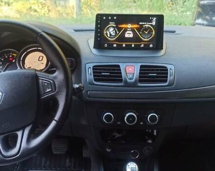 Сірий Рено Меган, об'ємом двигуна 1.6 л та пробігом 205 тис. км за 6900 $, фото 4 на Automoto.ua