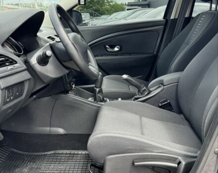 Серый Рено Меган, объемом двигателя 1.6 л и пробегом 190 тыс. км за 7500 $, фото 10 на Automoto.ua