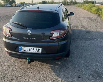 Сірий Рено Меган, об'ємом двигуна 1.46 л та пробігом 220 тис. км за 7800 $, фото 2 на Automoto.ua