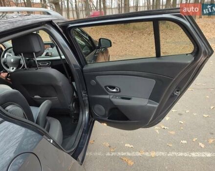 Серый Рено Меган, объемом двигателя 1.4 л и пробегом 250 тыс. км за 7500 $, фото 151 на Automoto.ua