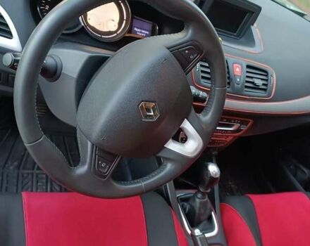 Серый Рено Меган, объемом двигателя 1.46 л и пробегом 267 тыс. км за 6200 $, фото 16 на Automoto.ua