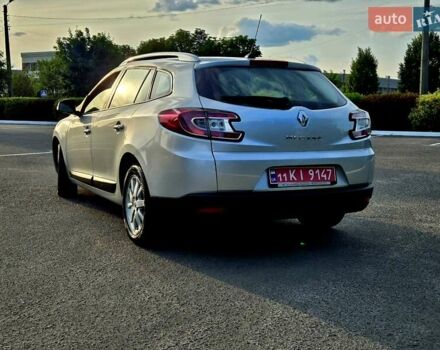 Серый Рено Меган, объемом двигателя 1.6 л и пробегом 195 тыс. км за 7850 $, фото 11 на Automoto.ua