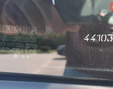 Серый Рено Меган, объемом двигателя 1.5 л и пробегом 350 тыс. км за 6500 $, фото 18 на Automoto.ua