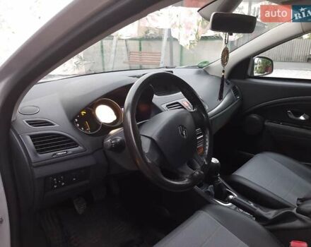 Сірий Рено Меган, об'ємом двигуна 1.5 л та пробігом 213 тис. км за 7200 $, фото 9 на Automoto.ua