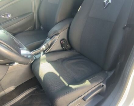 Серый Рено Меган, объемом двигателя 1.5 л и пробегом 390 тыс. км за 5100 $, фото 5 на Automoto.ua