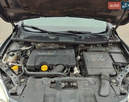 Серый Рено Меган, объемом двигателя 1.4 л и пробегом 250 тыс. км за 7500 $, фото 86 на Automoto.ua