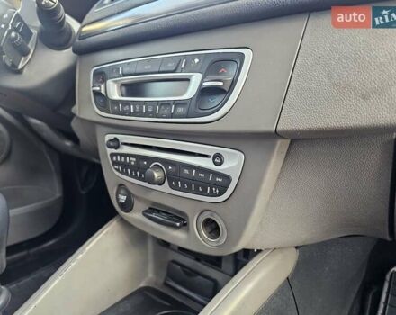 Серый Рено Меган, объемом двигателя 1.46 л и пробегом 257 тыс. км за 5150 $, фото 59 на Automoto.ua