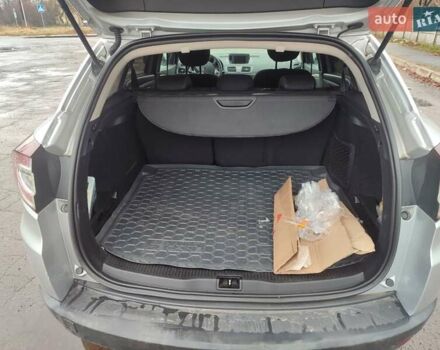 Сірий Рено Меган, об'ємом двигуна 1.5 л та пробігом 243 тис. км за 5600 $, фото 8 на Automoto.ua