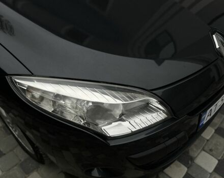 Серый Рено Меган, объемом двигателя 1.5 л и пробегом 214 тыс. км за 6800 $, фото 3 на Automoto.ua