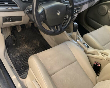 Серый Рено Меган, объемом двигателя 1.46 л и пробегом 263 тыс. км за 6400 $, фото 6 на Automoto.ua