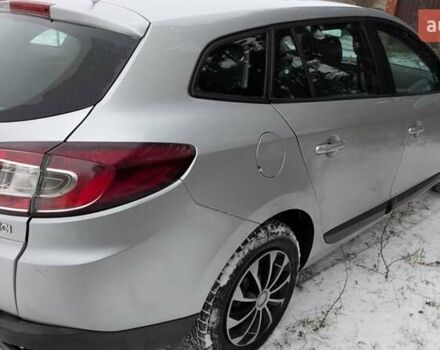 Серый Рено Меган, объемом двигателя 1.46 л и пробегом 227 тыс. км за 7000 $, фото 1 на Automoto.ua