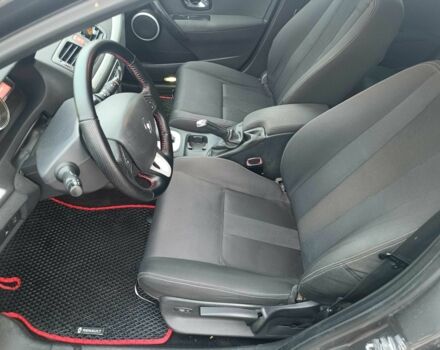 Сірий Рено Меган, об'ємом двигуна 1.5 л та пробігом 344 тис. км за 5000 $, фото 16 на Automoto.ua