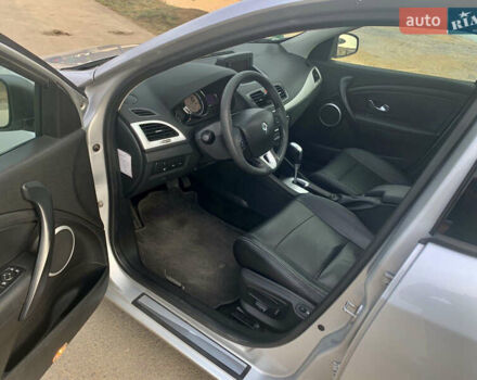 Серый Рено Меган, объемом двигателя 1.46 л и пробегом 242 тыс. км за 7990 $, фото 14 на Automoto.ua