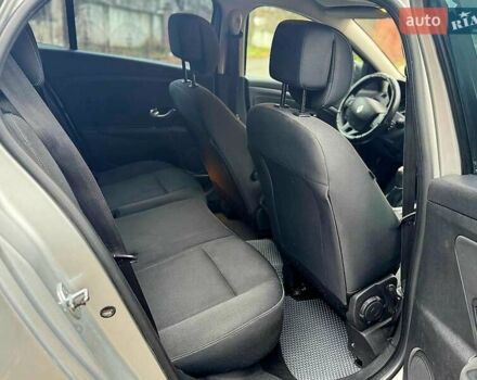 Серый Рено Меган, объемом двигателя 1.46 л и пробегом 295 тыс. км за 5700 $, фото 8 на Automoto.ua