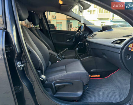 Серый Рено Меган, объемом двигателя 1.46 л и пробегом 223 тыс. км за 6999 $, фото 29 на Automoto.ua