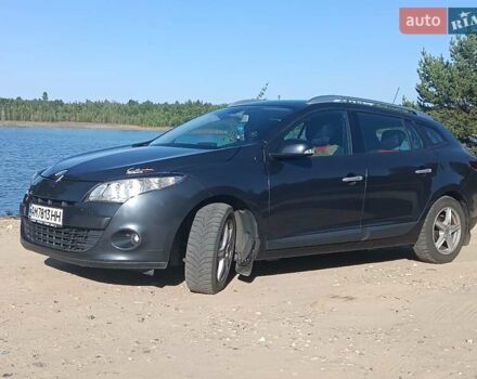 Серый Рено Меган, объемом двигателя 1.46 л и пробегом 267 тыс. км за 6200 $, фото 2 на Automoto.ua