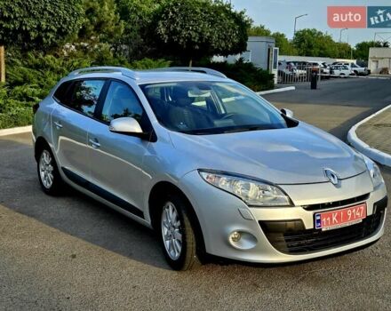 Серый Рено Меган, объемом двигателя 1.6 л и пробегом 195 тыс. км за 7850 $, фото 13 на Automoto.ua