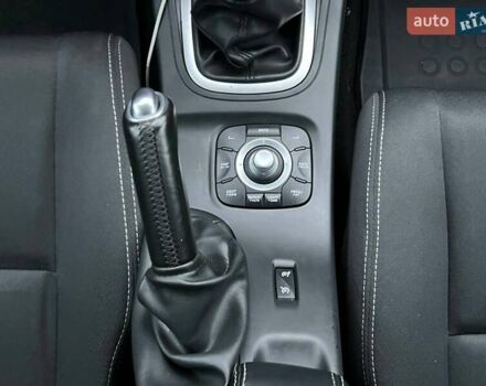 Серый Рено Меган, объемом двигателя 1.5 л и пробегом 269 тыс. км за 6000 $, фото 29 на Automoto.ua