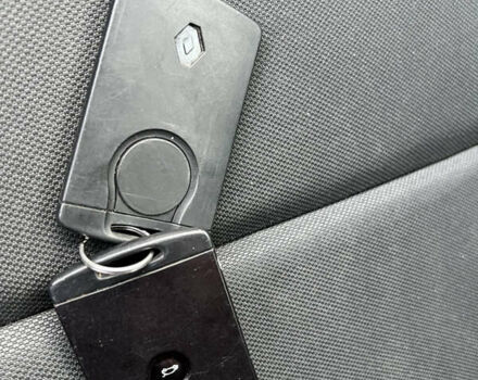 Сірий Рено Меган, об'ємом двигуна 1.5 л та пробігом 230 тис. км за 6999 $, фото 22 на Automoto.ua