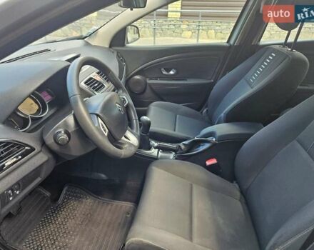 Сірий Рено Меган, об'ємом двигуна 1.5 л та пробігом 200 тис. км за 6950 $, фото 9 на Automoto.ua