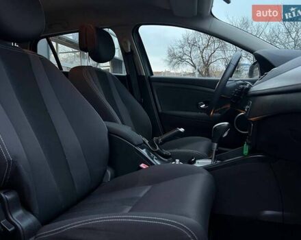 Серый Рено Меган, объемом двигателя 1.5 л и пробегом 234 тыс. км за 7500 $, фото 20 на Automoto.ua