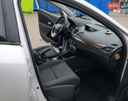 Серый Рено Меган, объемом двигателя 1.5 л и пробегом 249 тыс. км за 6750 $, фото 21 на Automoto.ua