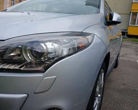 Сірий Рено Меган, об'ємом двигуна 2 л та пробігом 260 тис. км за 9899 $, фото 6 на Automoto.ua