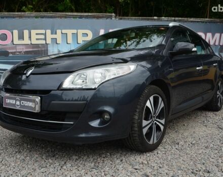 Серый Рено Меган, объемом двигателя 1.4 л и пробегом 227 тыс. км за 7500 $, фото 3 на Automoto.ua