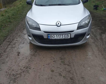 Серый Рено Меган, объемом двигателя 1.5 л и пробегом 228 тыс. км за 6800 $, фото 4 на Automoto.ua