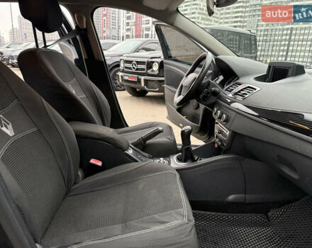 Сірий Рено Меган, об'ємом двигуна 1.46 л та пробігом 320 тис. км за 5500 $, фото 17 на Automoto.ua