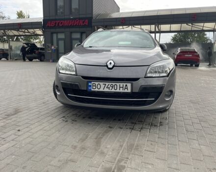 Серый Рено Меган, объемом двигателя 1.4 л и пробегом 186 тыс. км за 6600 $, фото 2 на Automoto.ua