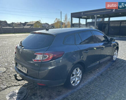 Серый Рено Меган, объемом двигателя 1.46 л и пробегом 337 тыс. км за 7200 $, фото 4 на Automoto.ua