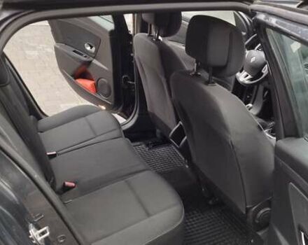 Сірий Рено Меган, об'ємом двигуна 1.46 л та пробігом 221 тис. км за 7300 $, фото 7 на Automoto.ua