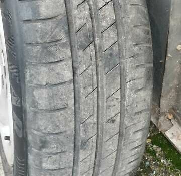 Сірий Рено Меган, об'ємом двигуна 1.46 л та пробігом 276 тис. км за 5800 $, фото 16 на Automoto.ua